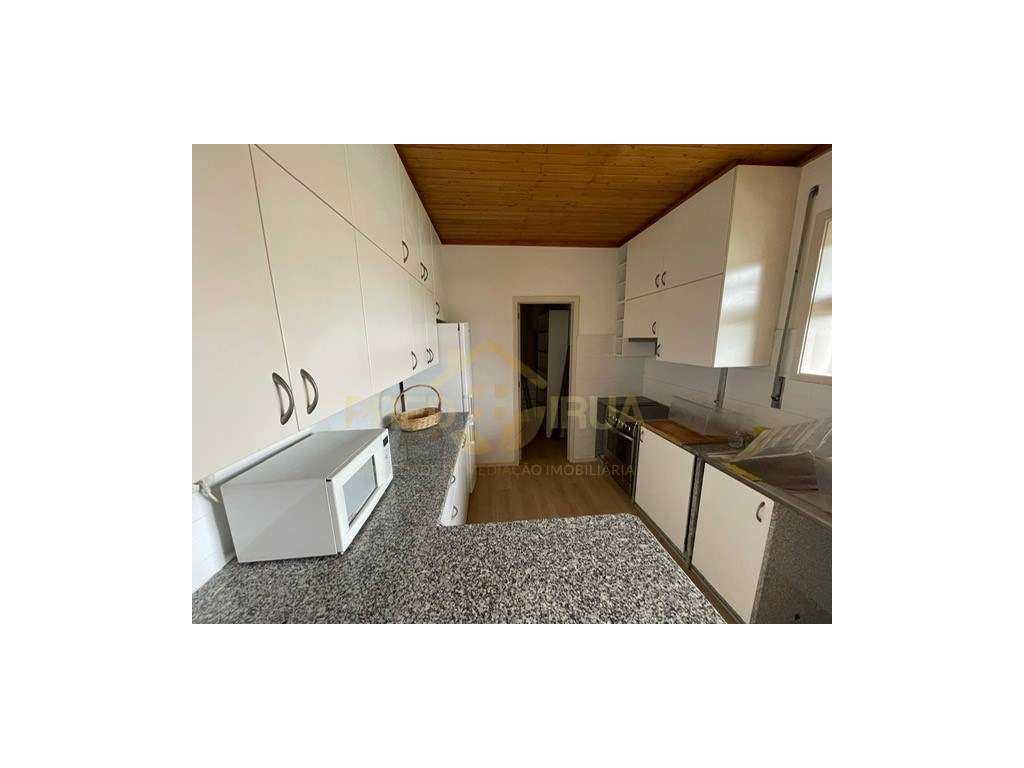 Excelente T3 Totalmente Renovado em Francelos - Vila Nova de Gaia-17