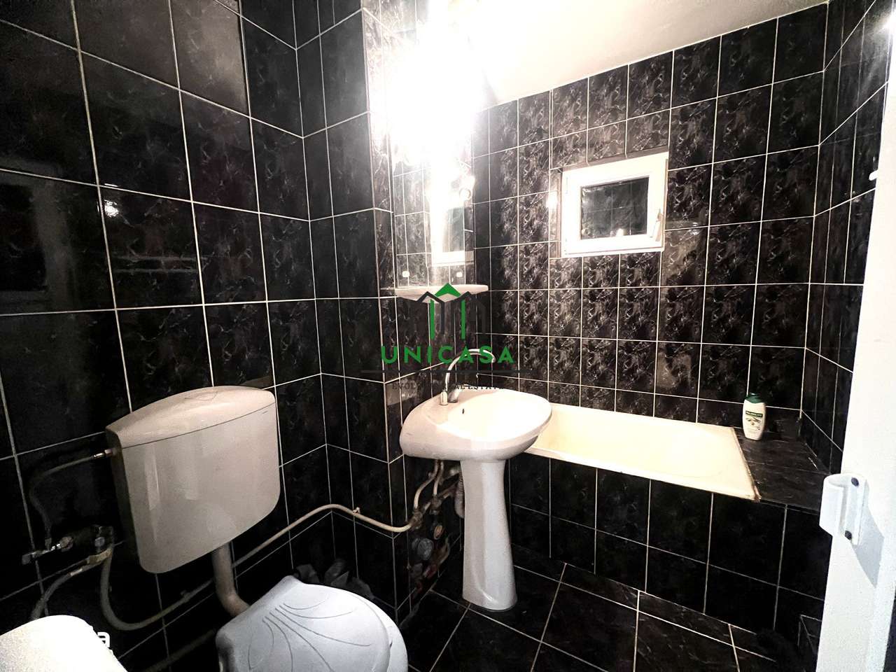 Apartament 4 camere – Etaj 1/4 – Zona Ostroveni-7