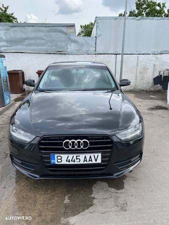 Audi A4 2.0 TDI B8 Multitronic - 1