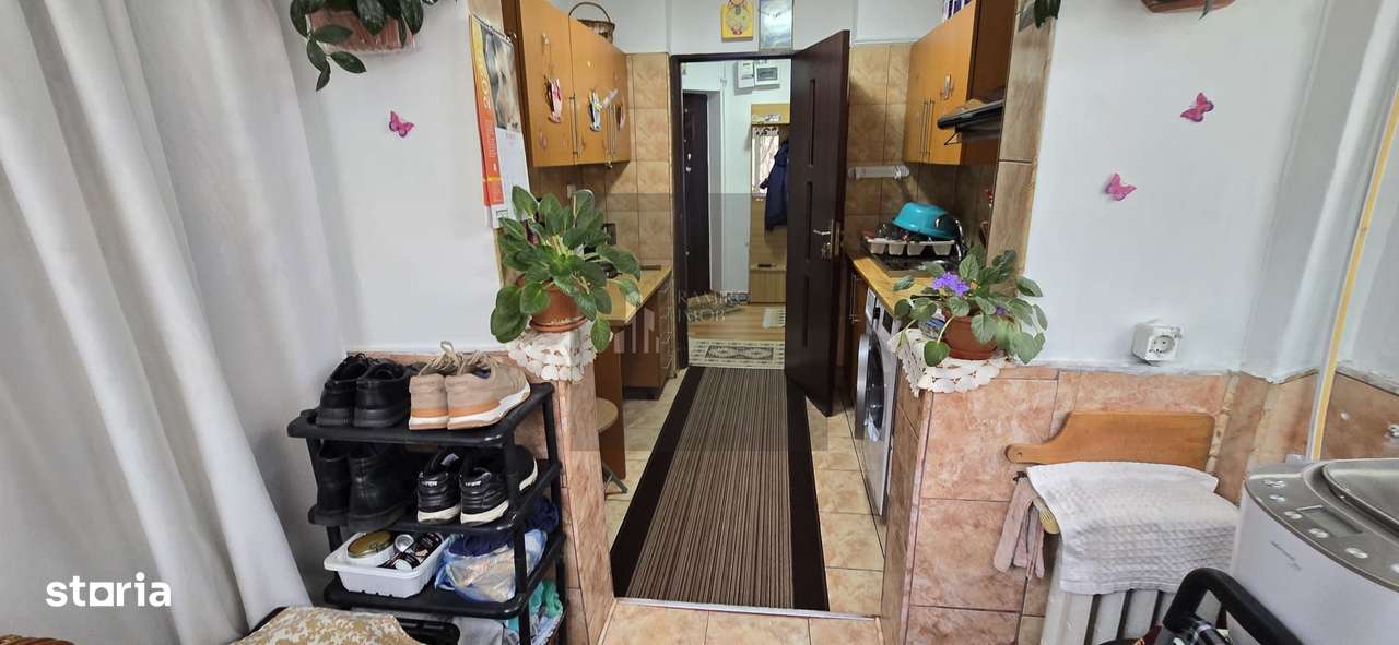 Apartament 2 camere zona Titan decomandat etaj 1