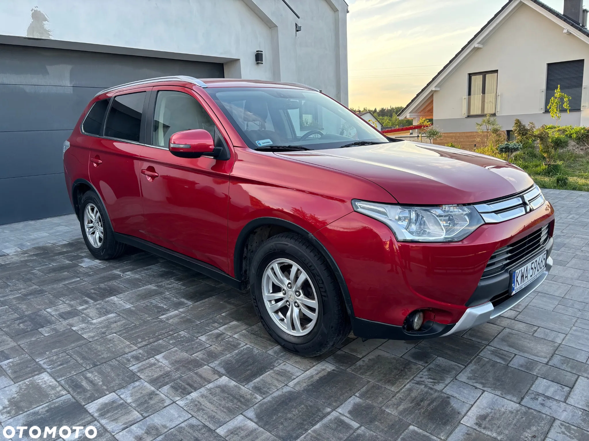 Mitsubishi Outlander 2.0 Intense + CVT - 4