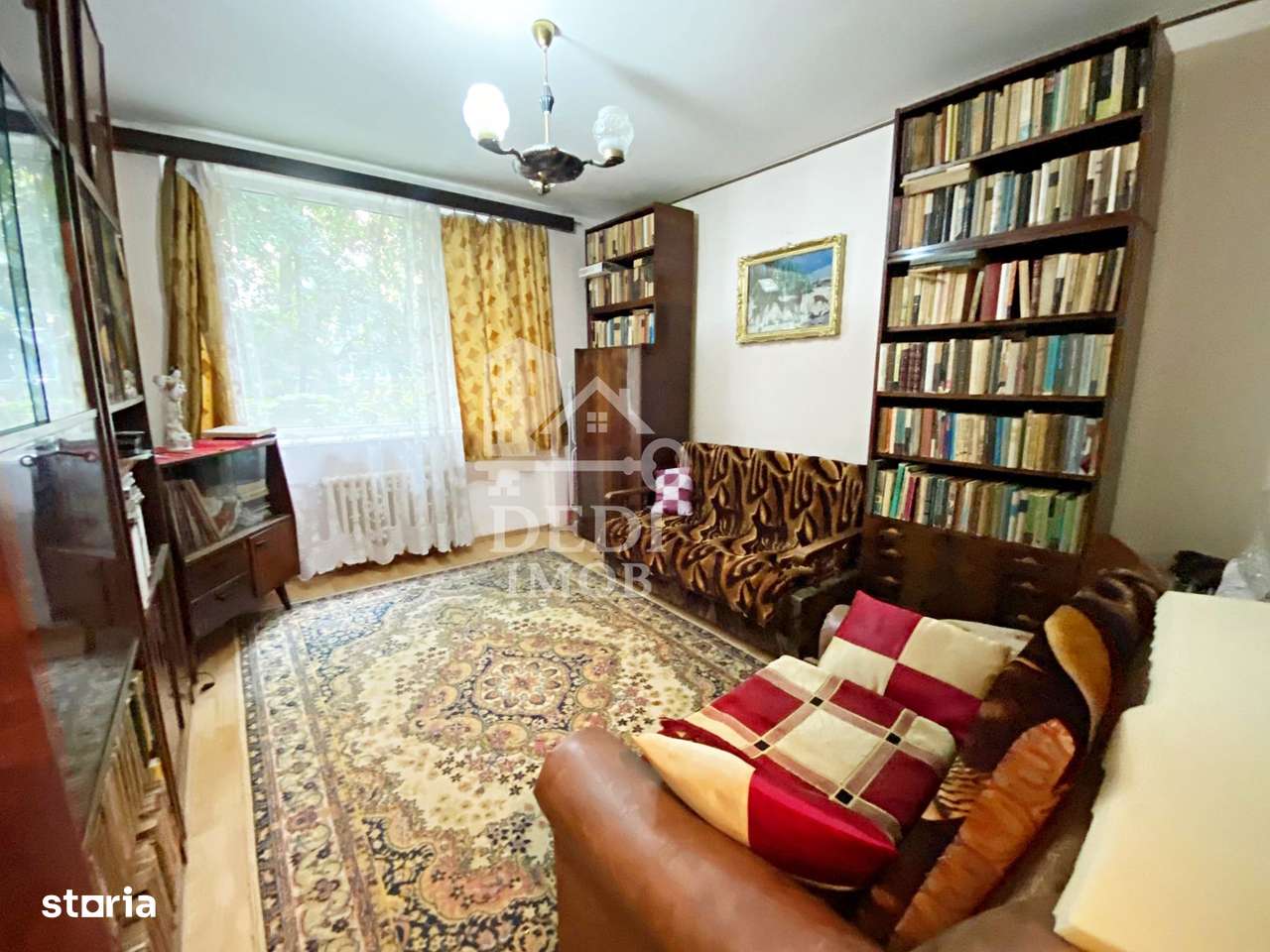 Apartament cu 2 camere de vanzare zona Rogerius, Oradea-0