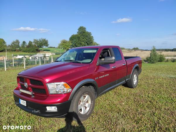 Dodge RAM 1500 5.7 4x4 - 16