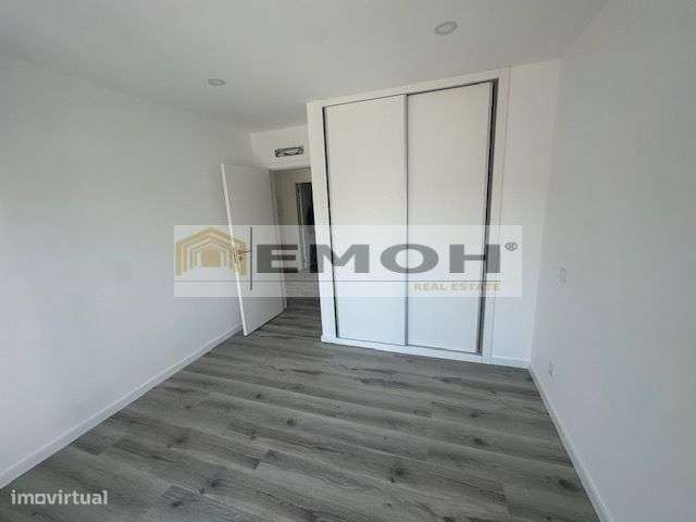 Moraria T3+1 Geminada na Abóboda / Possibilidade Piscina-18