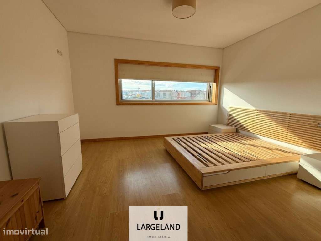 Apartamento T2 no centro de Aveiro vistas sobre a Ria de Aveiro. - Grande imagem: 4/5