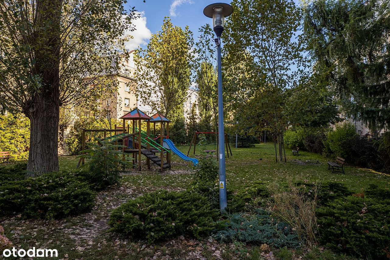 Wysokie piętro z widokiem. Metro Szwedzka i Dworzec Wileński.-12