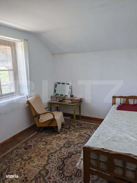 Casa 3 camere si teren 4873 mp  in Pietroasa, Moldoveneşti - Imagine principală: 5/19