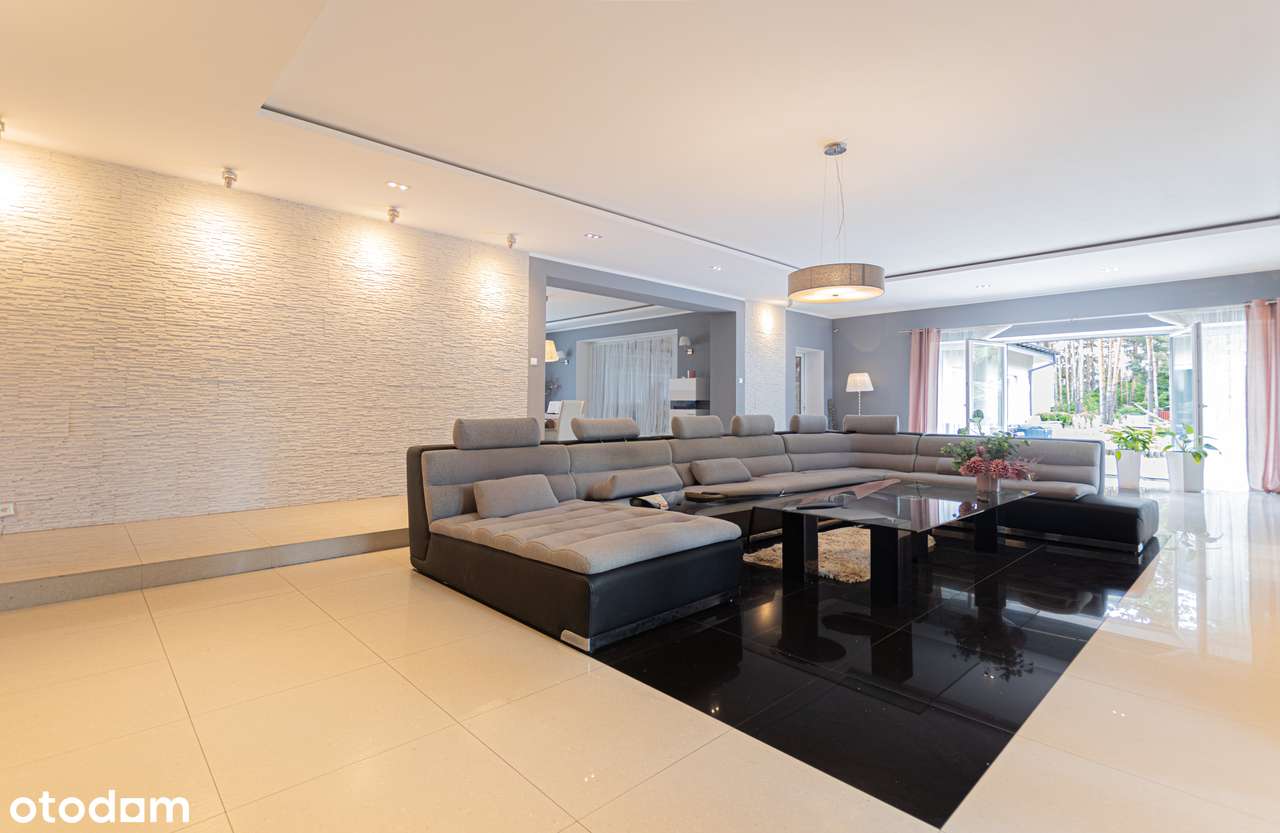 Willa z Duszą i Potencjałem w Łomiankach – 1000 m² luksusu - Pełny obrazek: 5/19