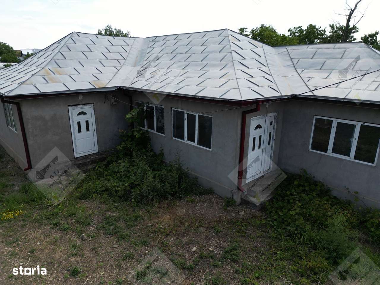 Casa Garoafa 120mp -Teren 2250mp Acces Rapid E85/Autostrada-1