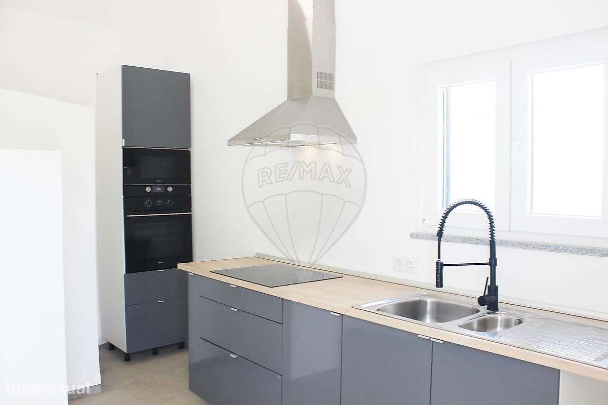 Moradia T2 para arrendamento - Grande imagem: 2/14