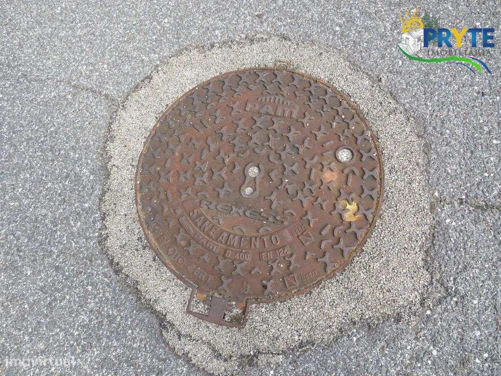 Moradia T3 situada em Outeiro da Lagoa, a apenas 5 minutos da Sertã-38