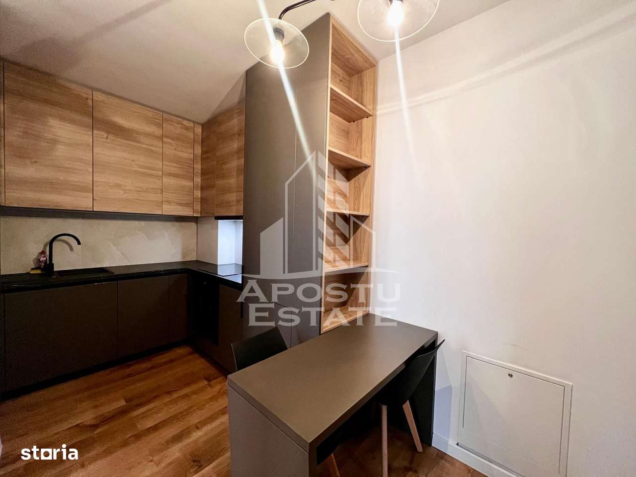 Apartament 2 camere, Decomandat, loc de parcare, Torontalului - Imagine principală: 5/8