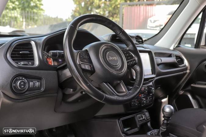 Jeep Renegade 1.6 MJD Limited - 9