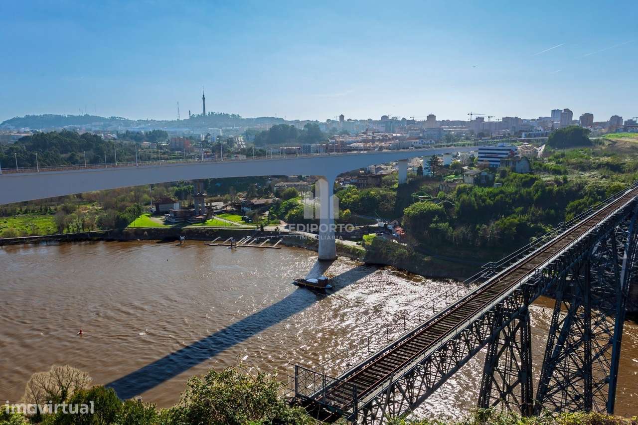 T1 com Varanda e Vista Rio Douro no Bonfim – Totalmente Renovado-17