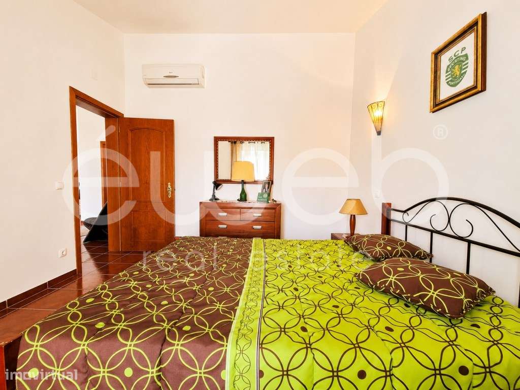 Moradia T4 de Arquitetura Alentejana com Piscina, Motrinos, Regueng...-48