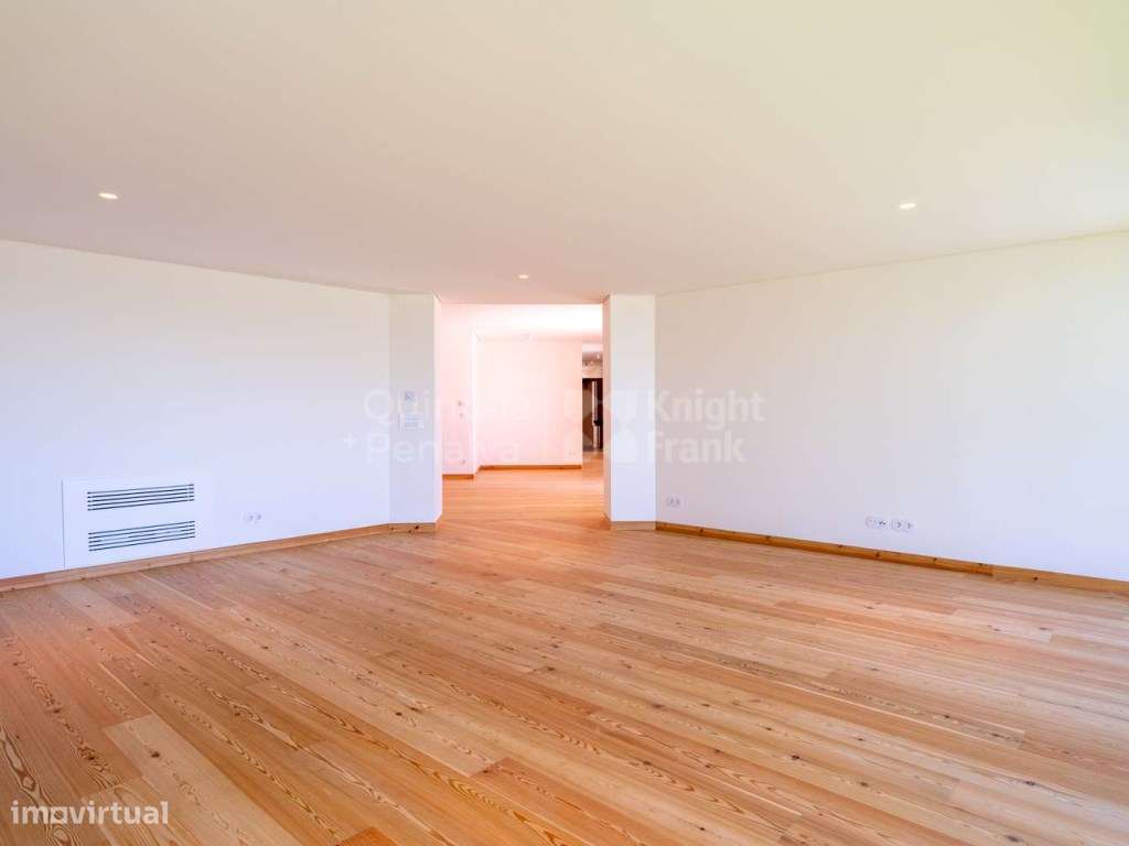 Apartamento T3 com jardim e piscina para arrendamento no Monte Estoril - Grande imagem: 5/45