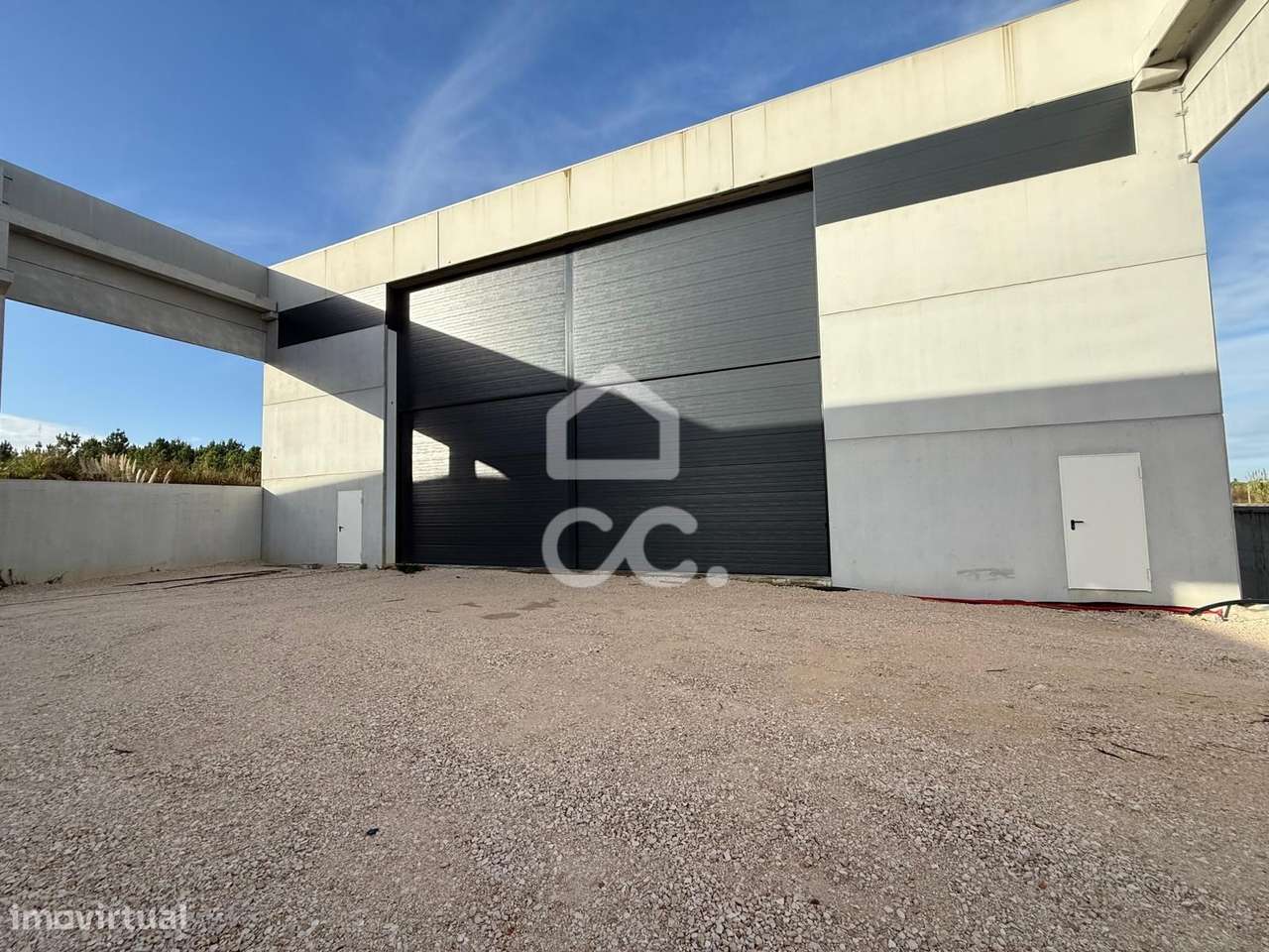 Armazém Industrial Novo – Valado dos Frades, Nazaré-1