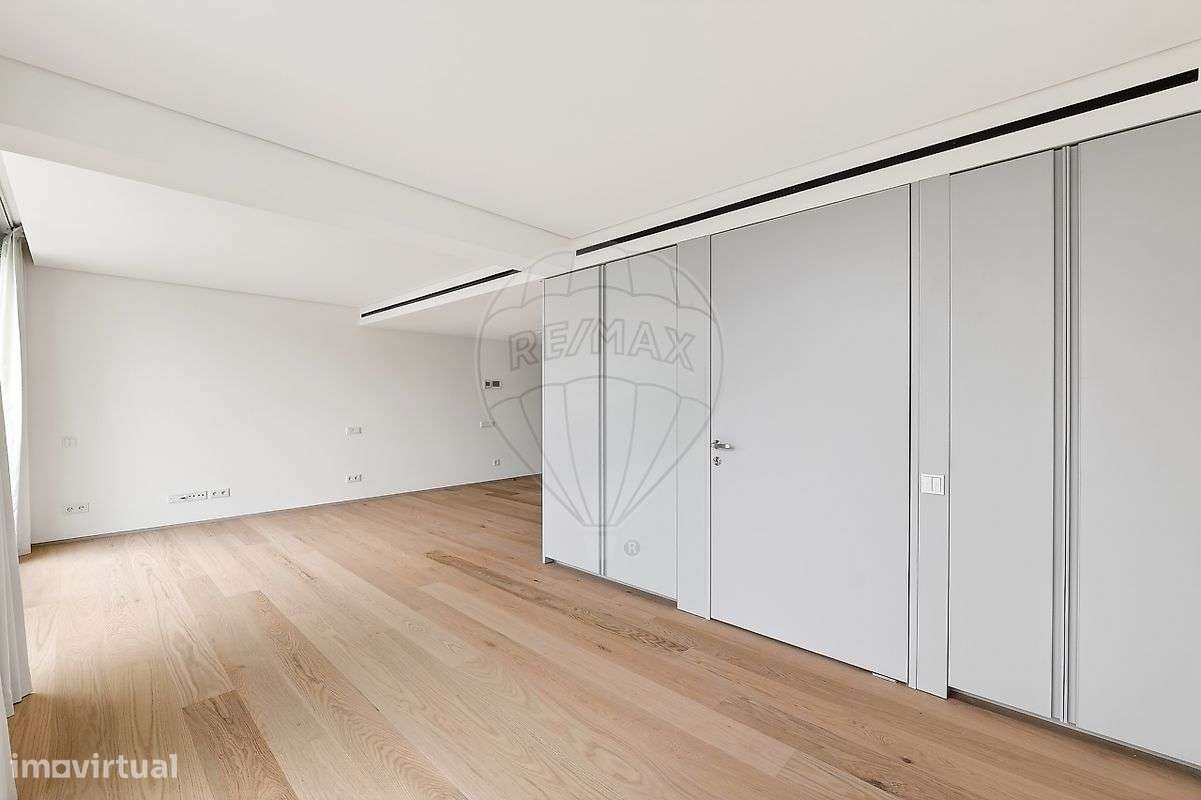 Apartamento T0 para arrendamento - Grande imagem: 4/22