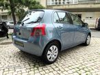 Toyota Yaris 1.0 VVT-i AC - 4