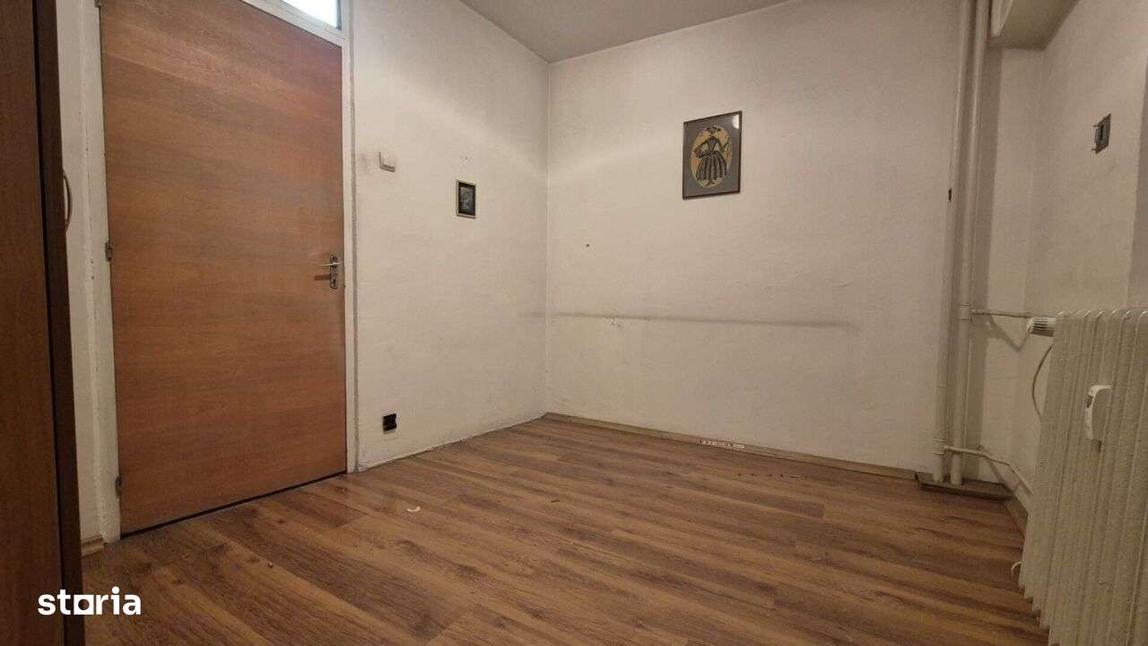Apartament 3 camere zona Dristor - Imagine principală: 3/14