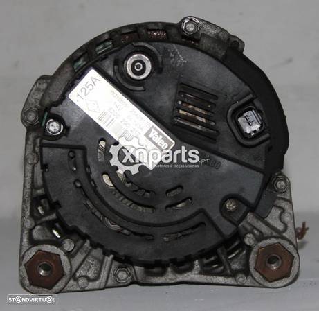 Alternador RENAULT ESPACE IV (JK0/1_) 1.9 dCi / 2.2 dCi | 04.03 - 02.05 Usado REF. VALEO SG12B081 - 2542817B 14V - 125A - 8200 290 217 - MOTOR F9A / G9T722 - 3