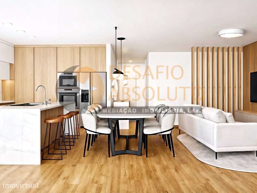 Moradia Isolada T4 (2 Suites) c/ Piscina e Jardim. Fernão Ferro - Grande imagem: 4/32