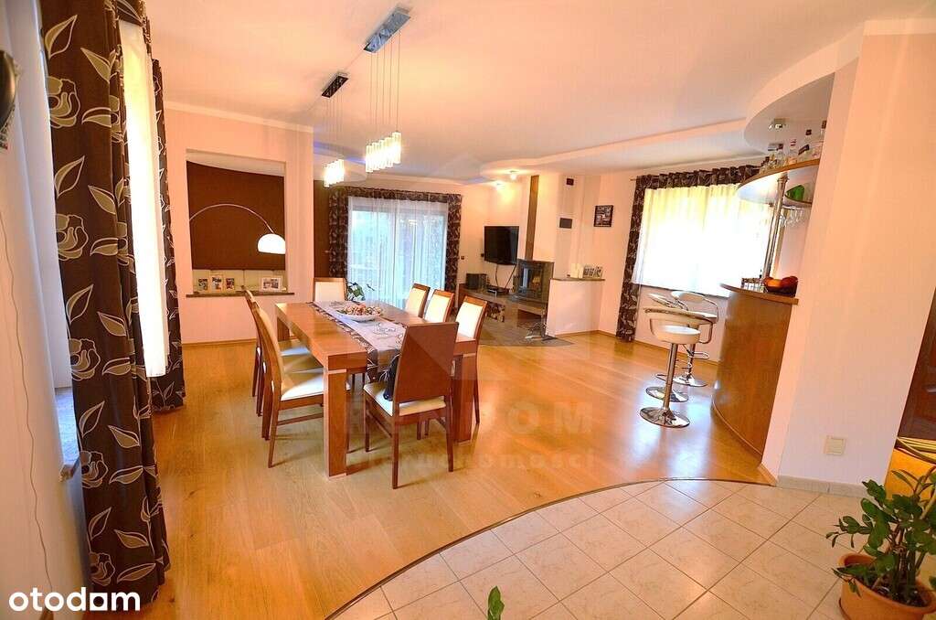 Wyjątkowy dom z atrium-5