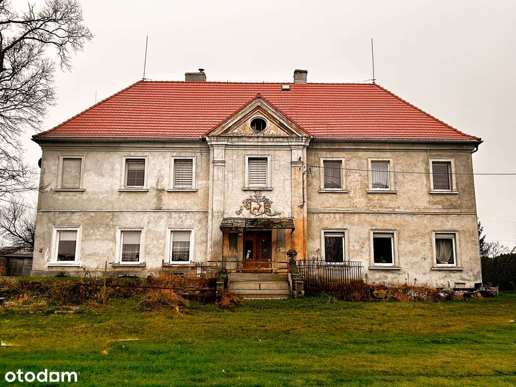 Mieszkanie w zabytkowym Pałacu w Zawiszowie-0