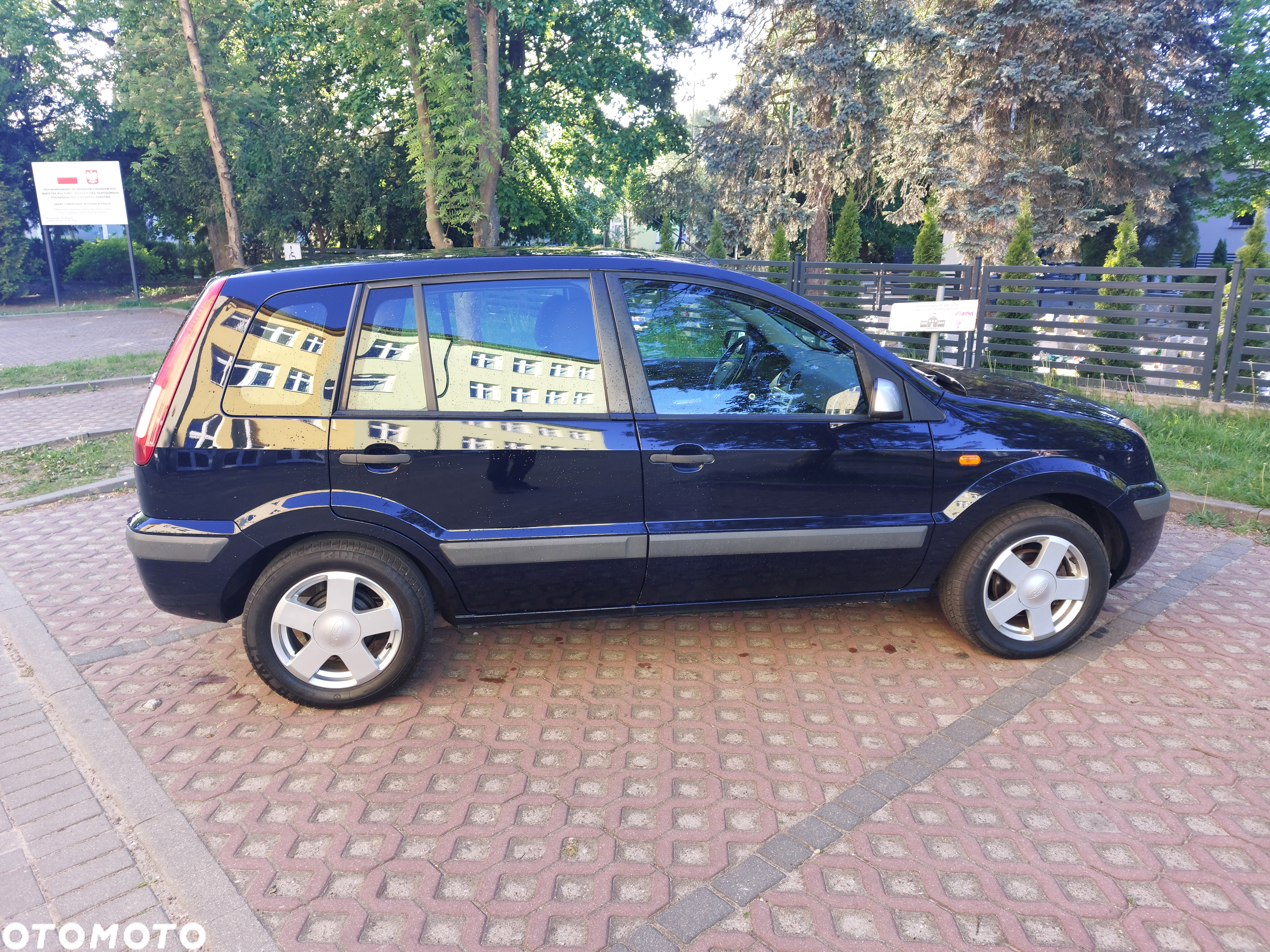 Ford Fusion 1.6 Style - 17