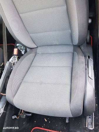 Interior Textil Scaun / Scaune si Bancheta cu Spatar Fara Incalzire VW Golf 6 Hatchback 2008 - 2013 - 5