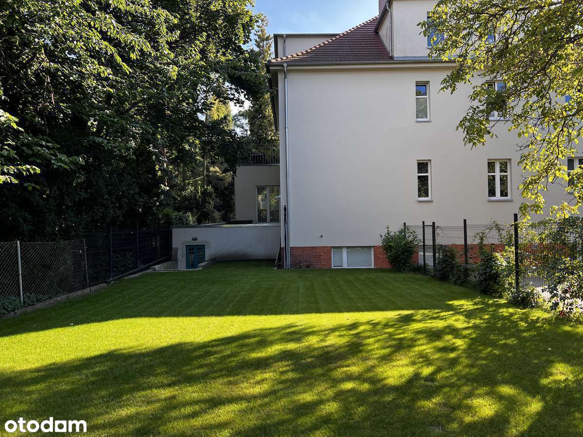 Apartament z widokiem na Park Sołacki + taras + ogród + 2 parkingi-12