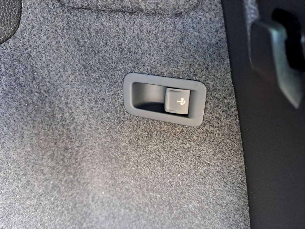 SKODA KAROQ 2.0 TSI 190KM DSG 4x4 SPORTLINE, fabryczny hak, dostępny od ręki