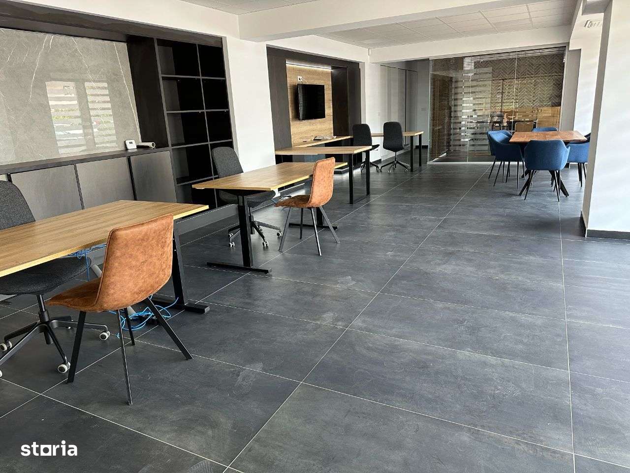 Spatiu Comercial 98 mp + terasa 113 mp Zamca Bloc Nou - Imagine principală: 5/20