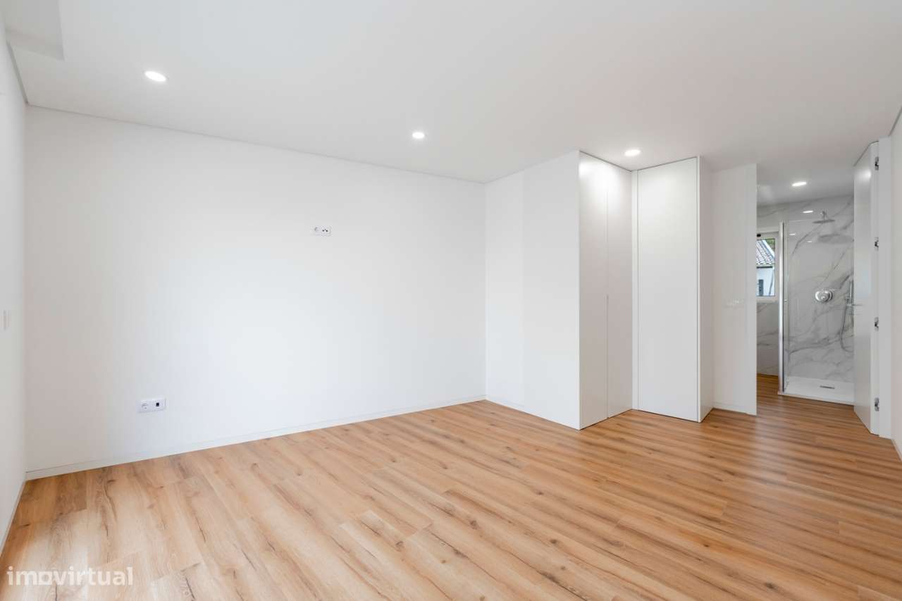 Apartamento T3 Novo com Terraço e Vista Senhora da Paz – Amares-15