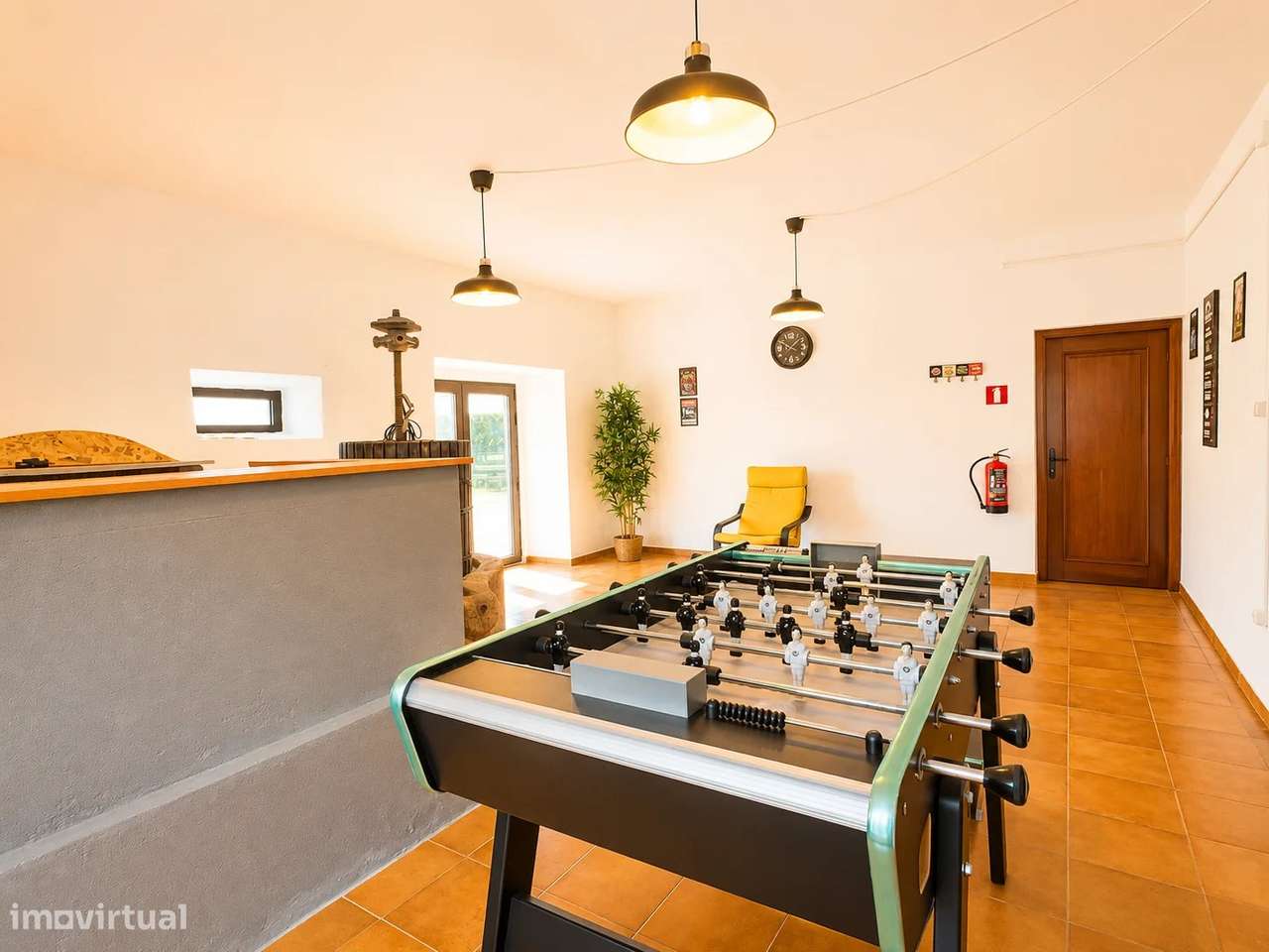 Quinta com Moradia T4 em Pedra, História e Natureza em Harmonia em Arc-10