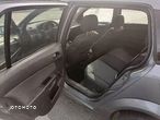 Opel Astra III 1.9 CDTI - 5