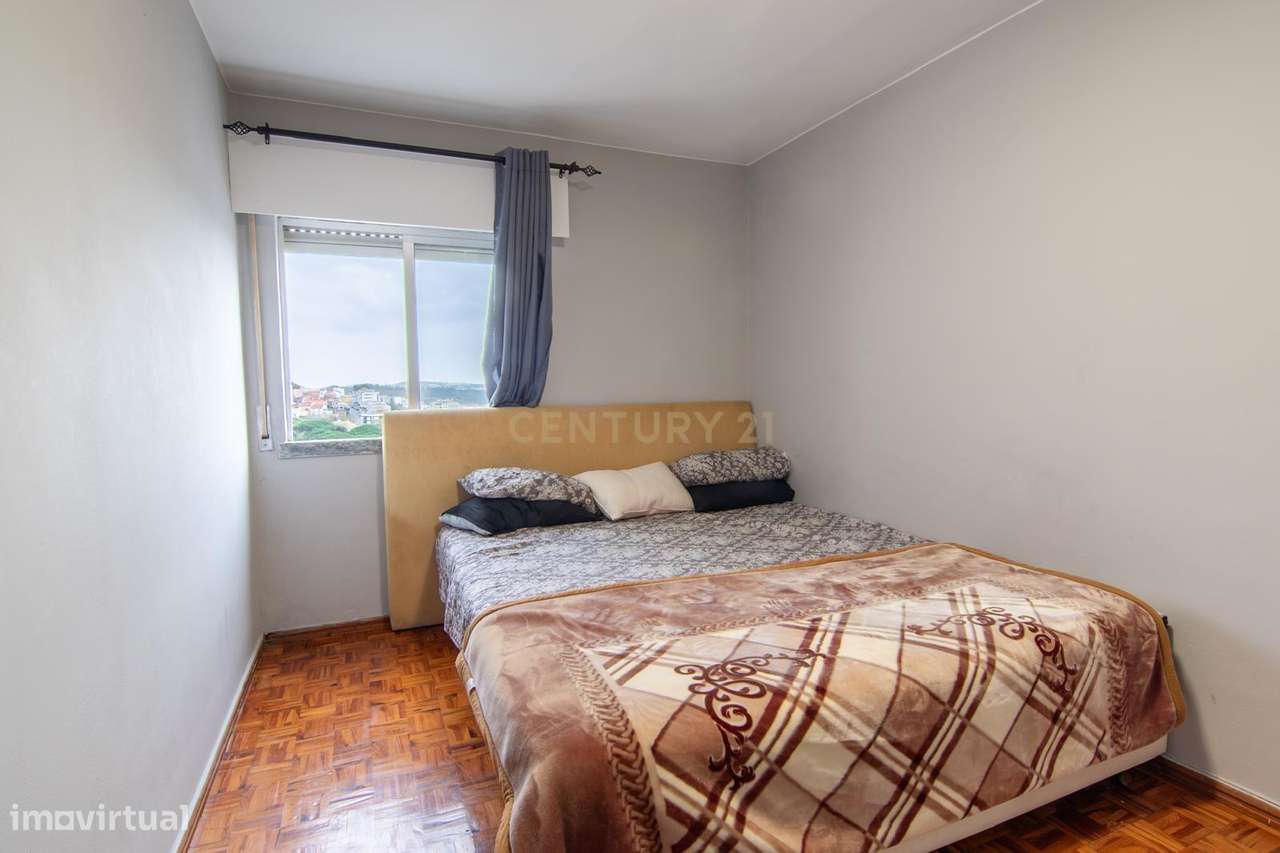 Apartamento T2 Mem -Martins | Imóvel em propostas múltiplas até dia 15-6