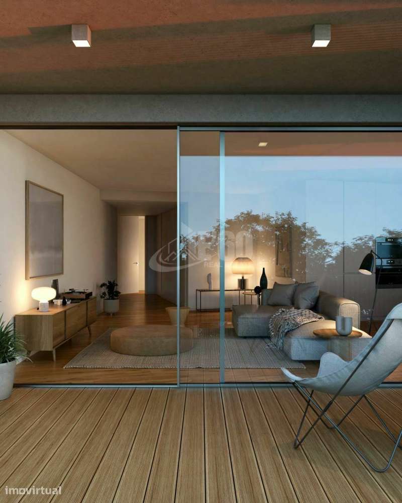 EXCELENTE T1 1 SÃO FELIX DA MARINHA A 150M DO MAR - Grande imagem: 3/11