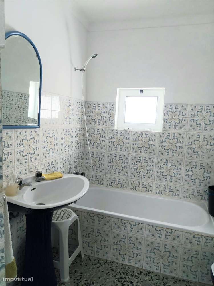 Moradia Geminada T4 - Cuba-12