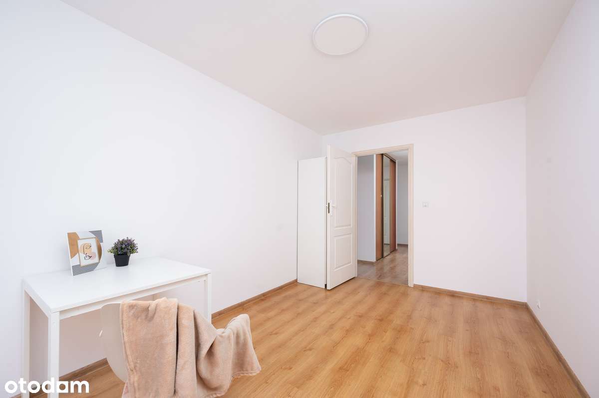 Przestronne 3 pokojowe mieszkanie na sprzedaż-12