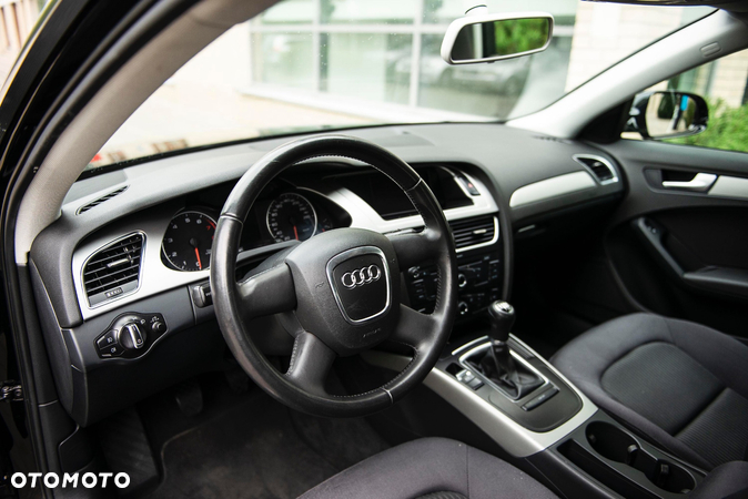 Audi A4 1.8 TFSI Ambiente - 18