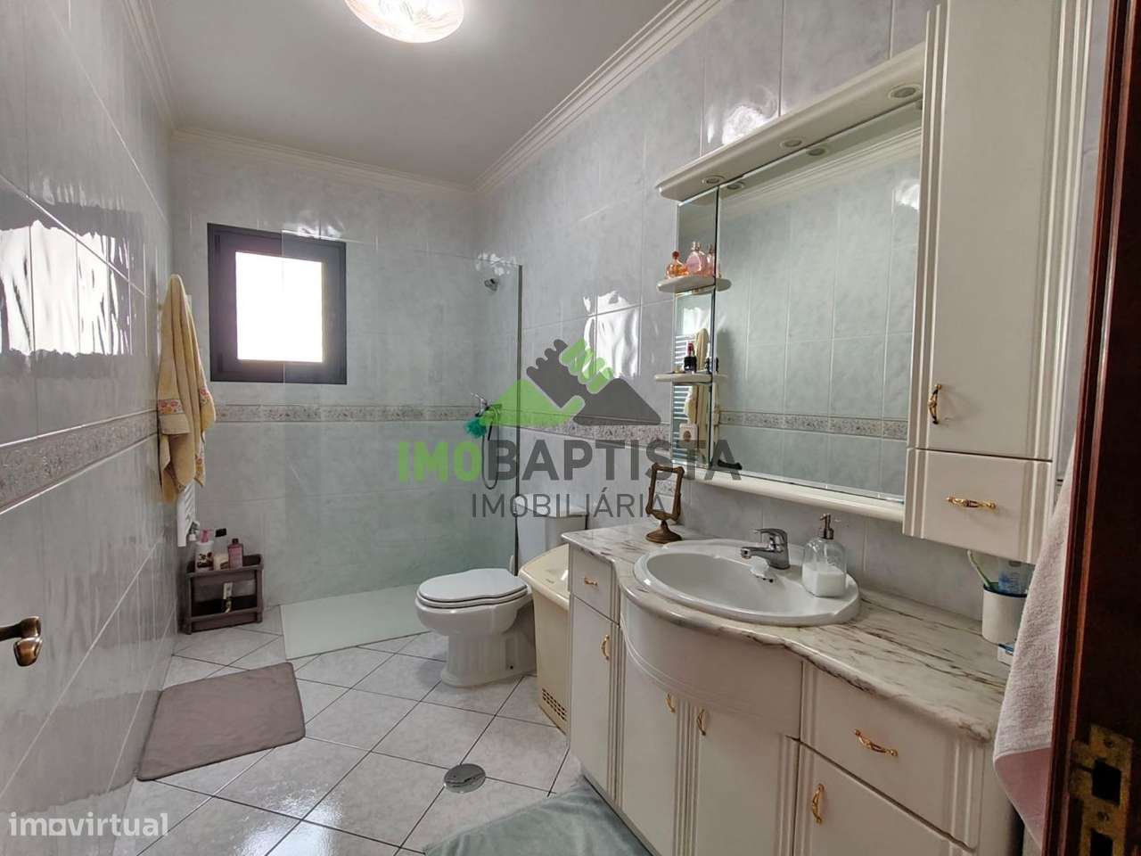 Moradia V3 Isolada em Lobão-14