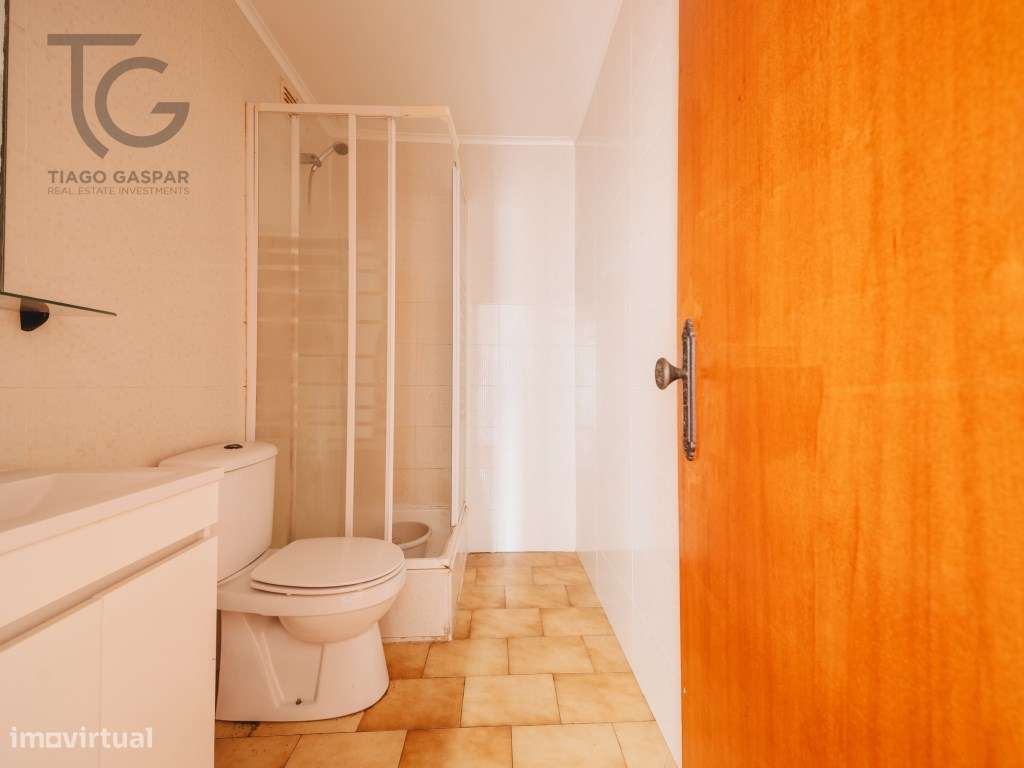Apartamento T3 com 2 WC nas Caldas da Rainha-21