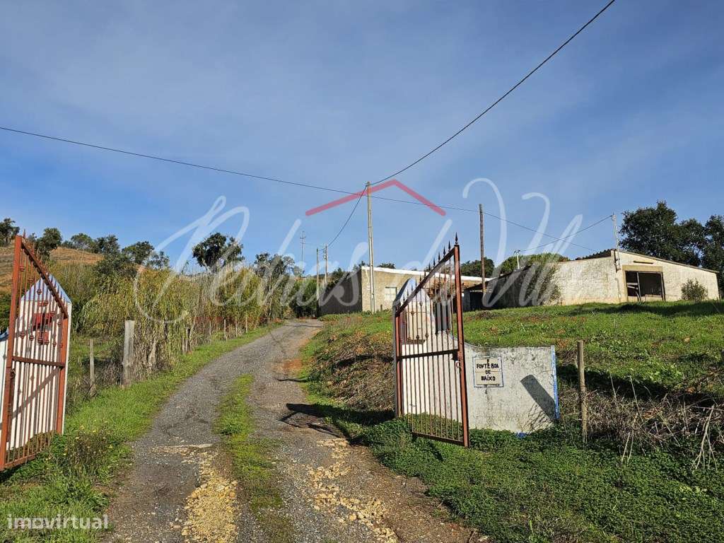 Propriedade de 27ha com moradia de 84m2 e ruina de 90m2 - Odemira-24