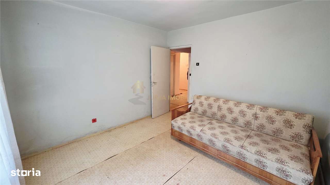 APARTAMENT 3 CAMERE 64 MP ZONA BIG MANASTUR-9