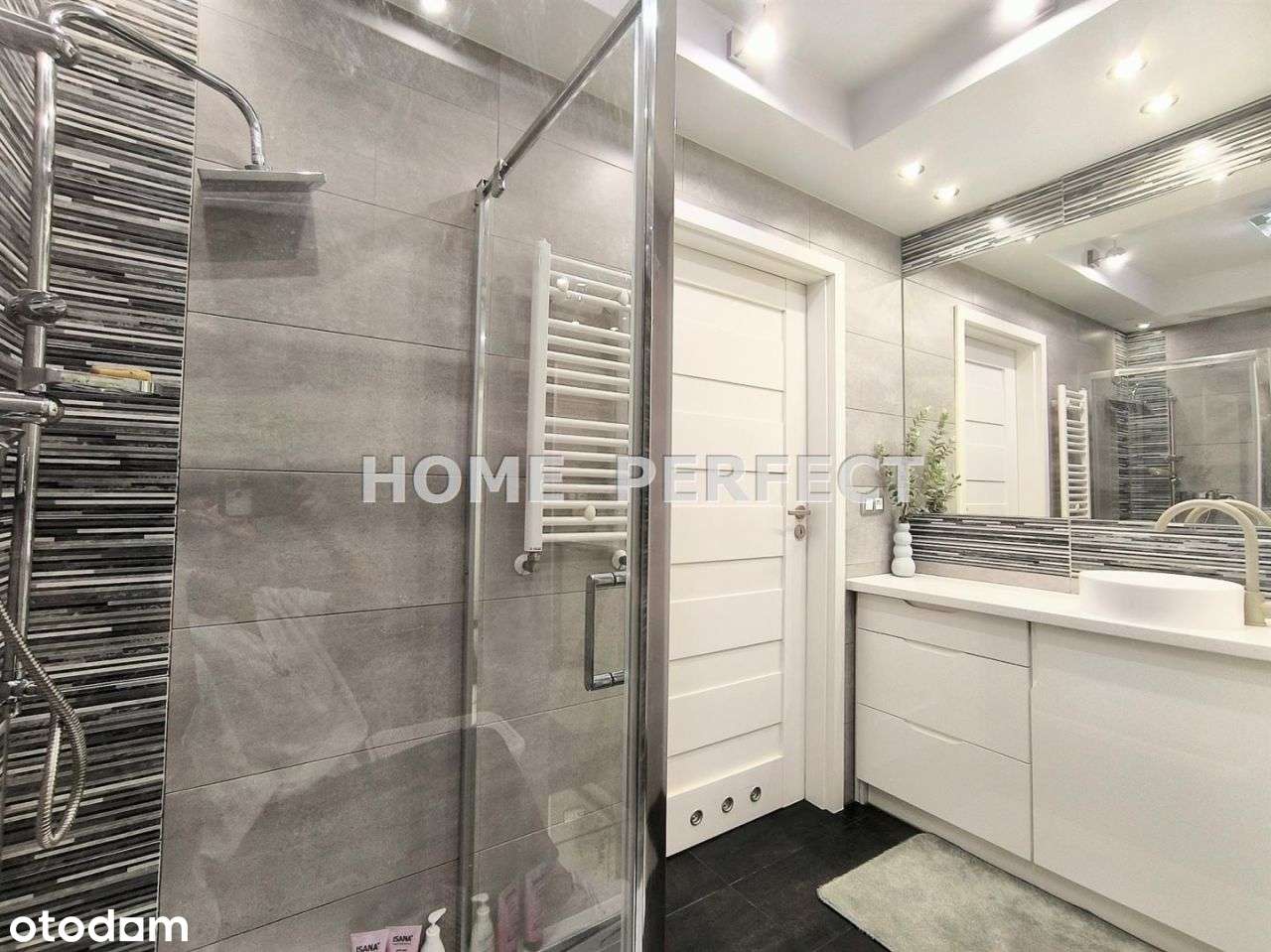 Mieszkanie z dużym balkonem-Klonowa 33-8