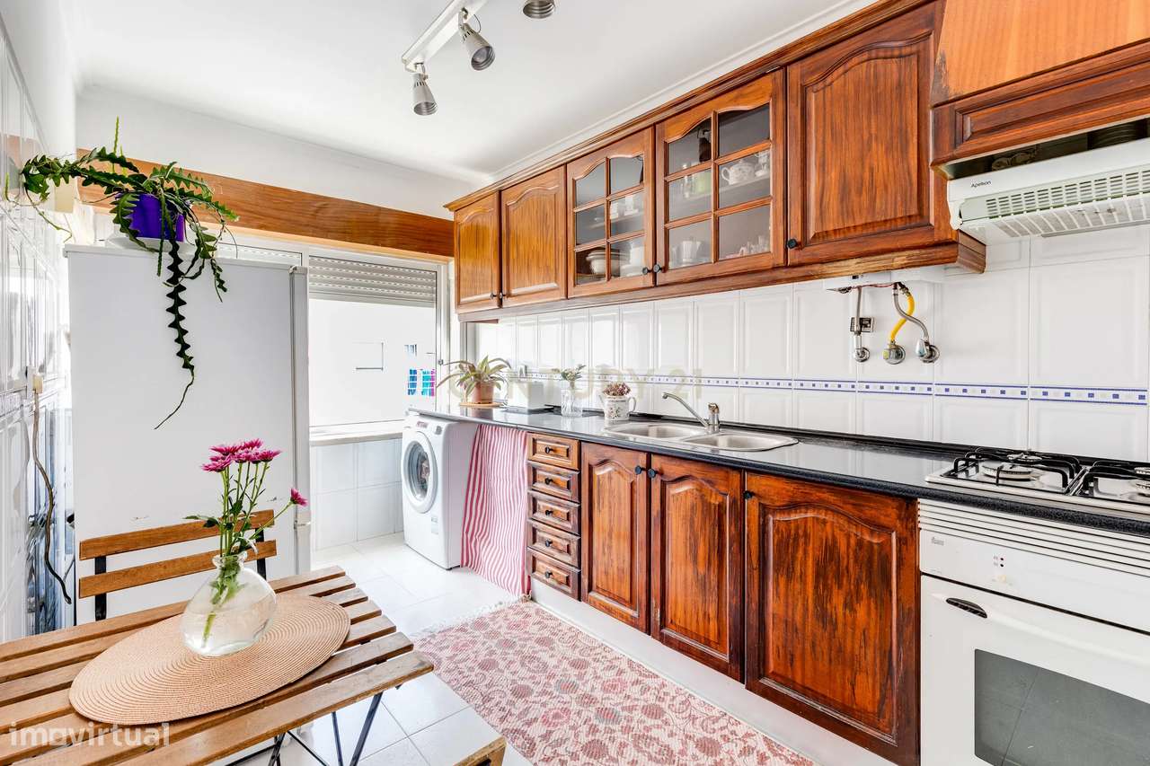 Apartamento T1 em Corroios, Seixal | Praticidade para o dia a dia e pr-10
