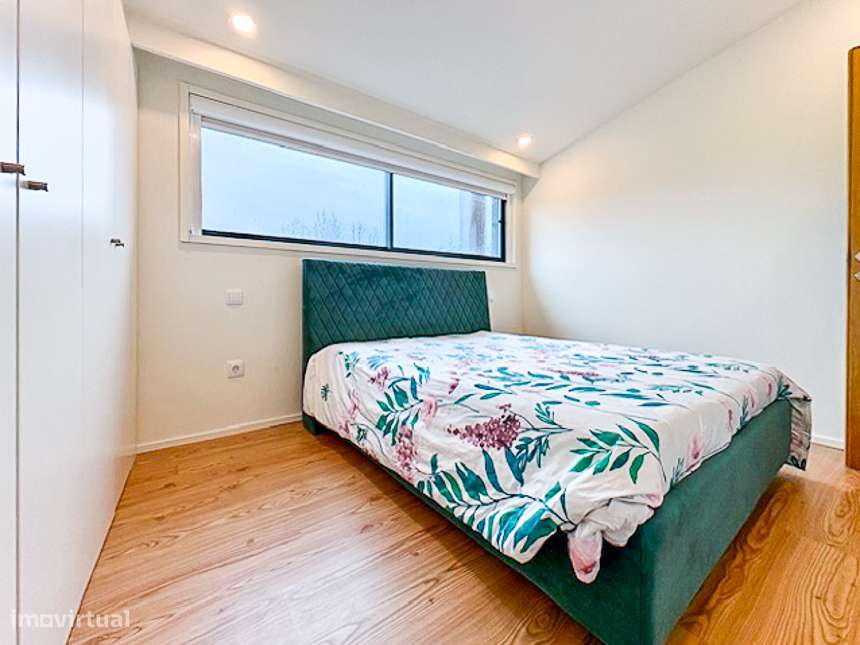 Apartamento T2 renovado no Centro de Ovar-13