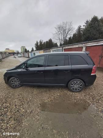 Opel Zafira 2.0 T OPC - 1