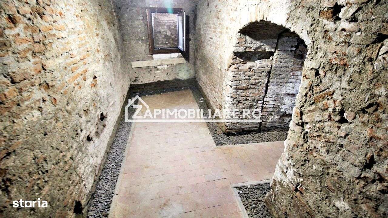 Spatiu Comercial 100 mp.zona Centrală - Imagine principală: 3/5